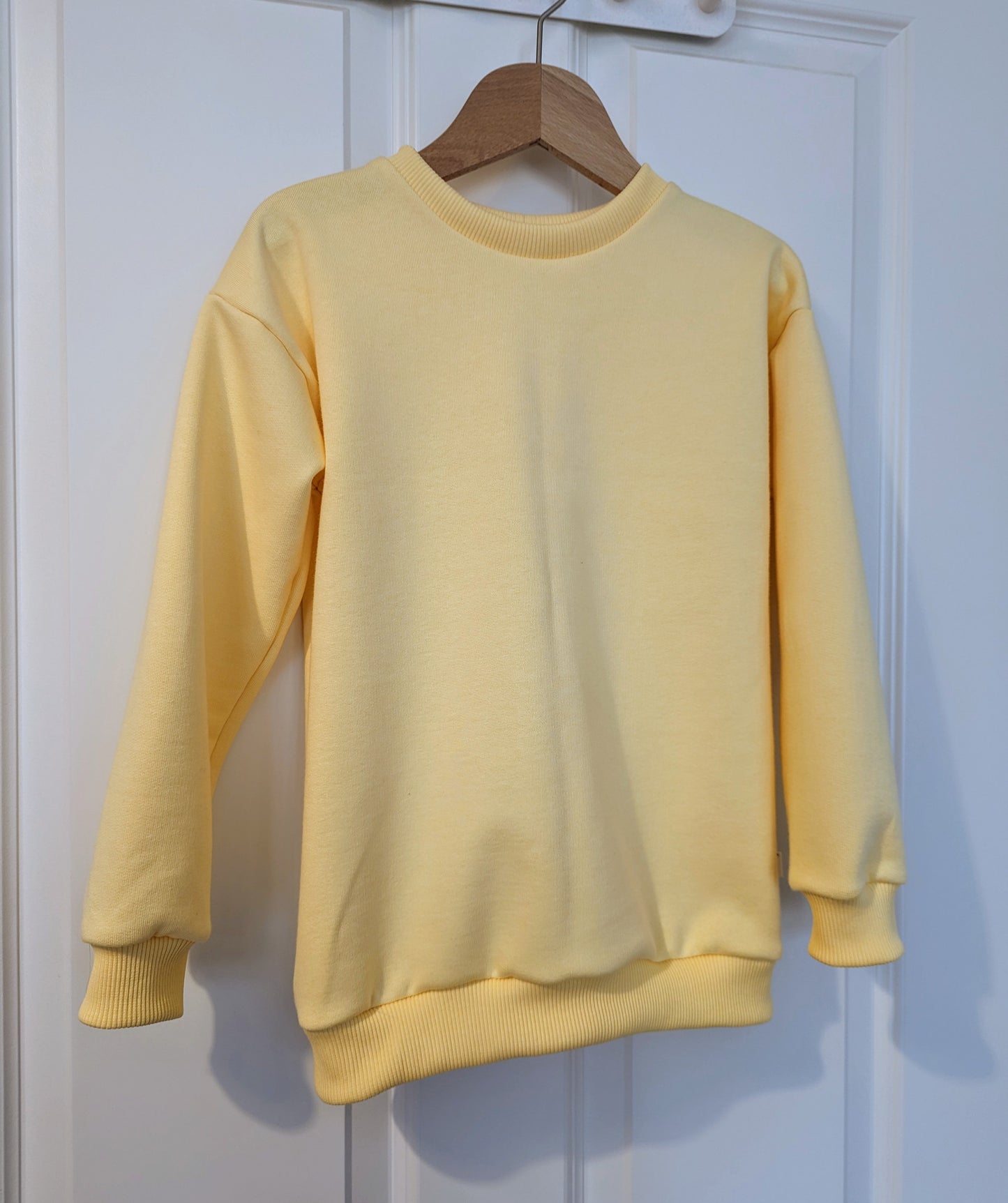 Hellgelber Sweatpulli Erwachsene