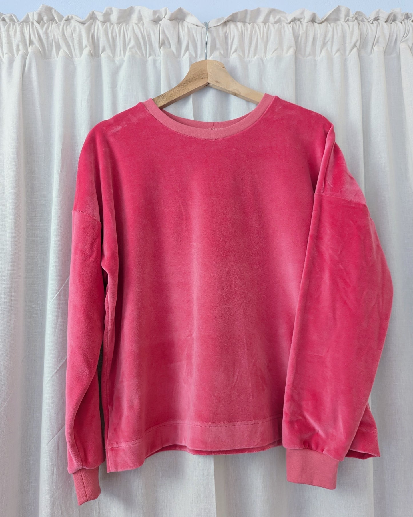 Pinker Oversize-Pullover aus Nicky (Größe S) Erwachsene VERSANDFERTIG