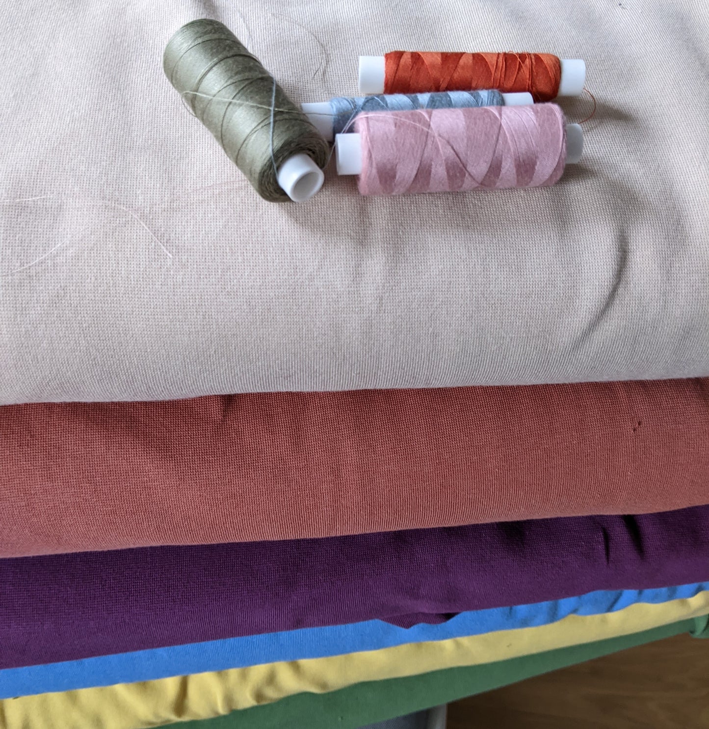 bunte Bündchenmischung