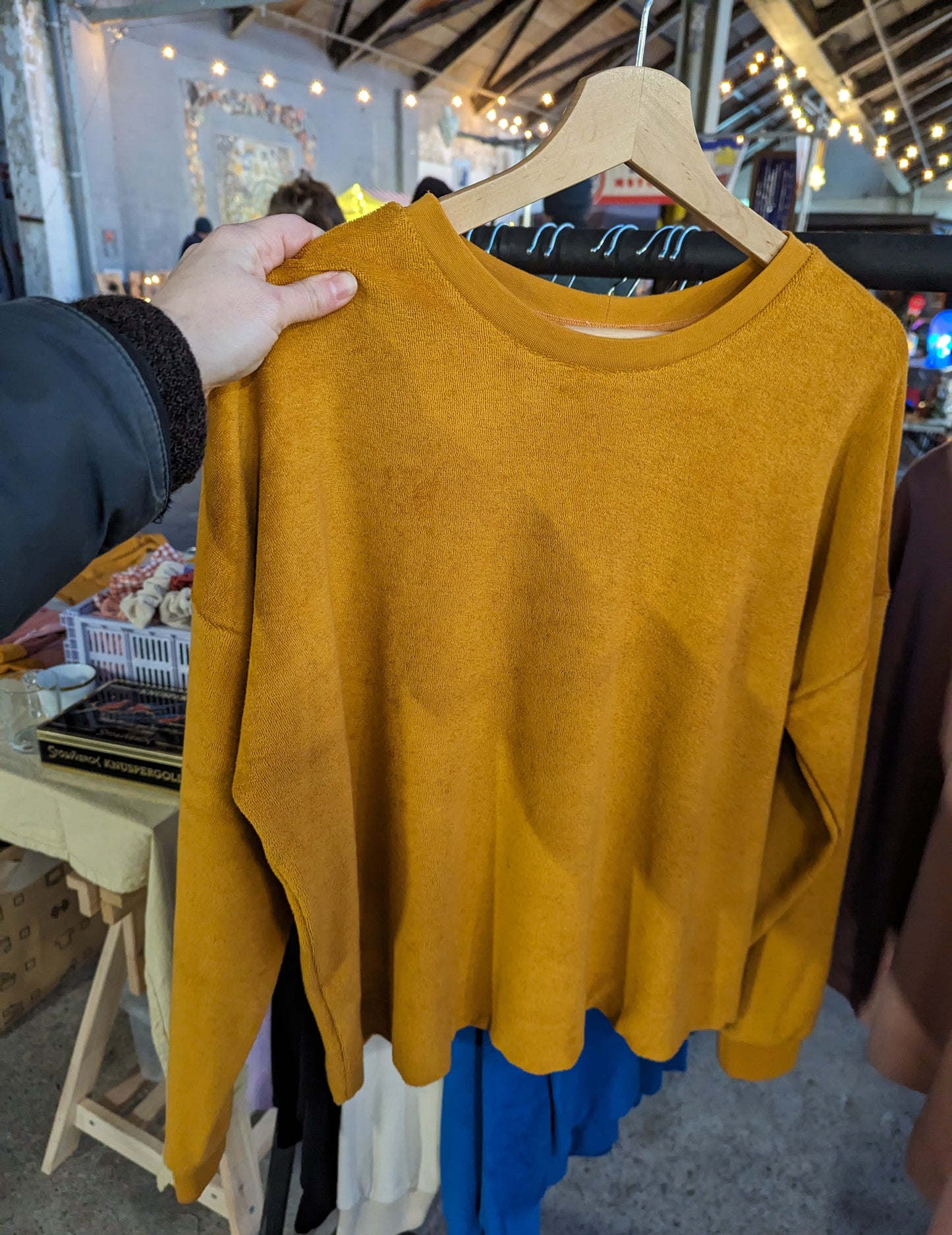 Frottee- Oversize-Pullover goldgelb Erwachsene VERSANDFERTIG