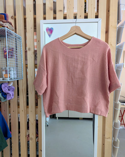 Blusenshirt aus Musselin dunkellachs (Größe S) VERSANDFERTIG