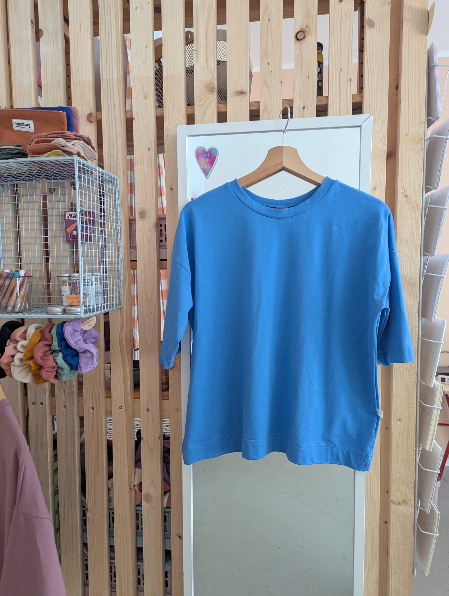 T-Shirt Erwachsene mittelblau (Größe S) VERSANDFERTIG